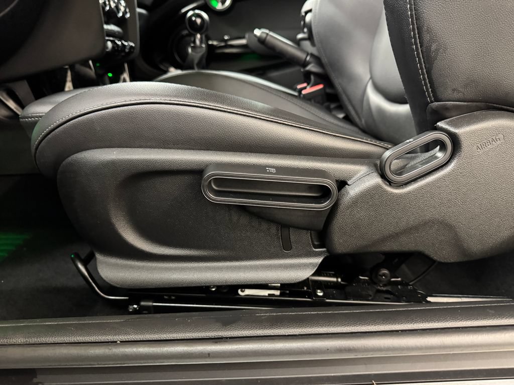 Used 2019 MINI Cooper S FWD image 15