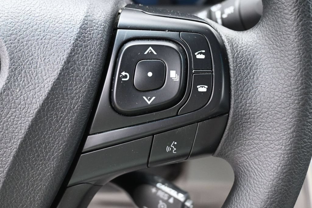 Used 2016 Toyota Camry LE FWD image 18