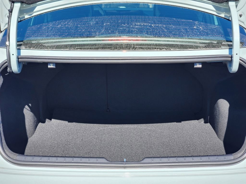 New 2025 Kia K4 GT-Line w/ GT-Line Sunroof Package image 13