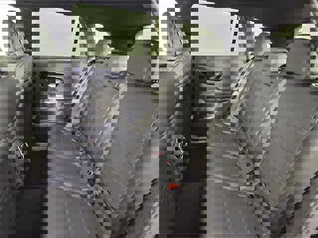 Certified 2025 Mercedes-Benz GLC 300 4MATIC image 20