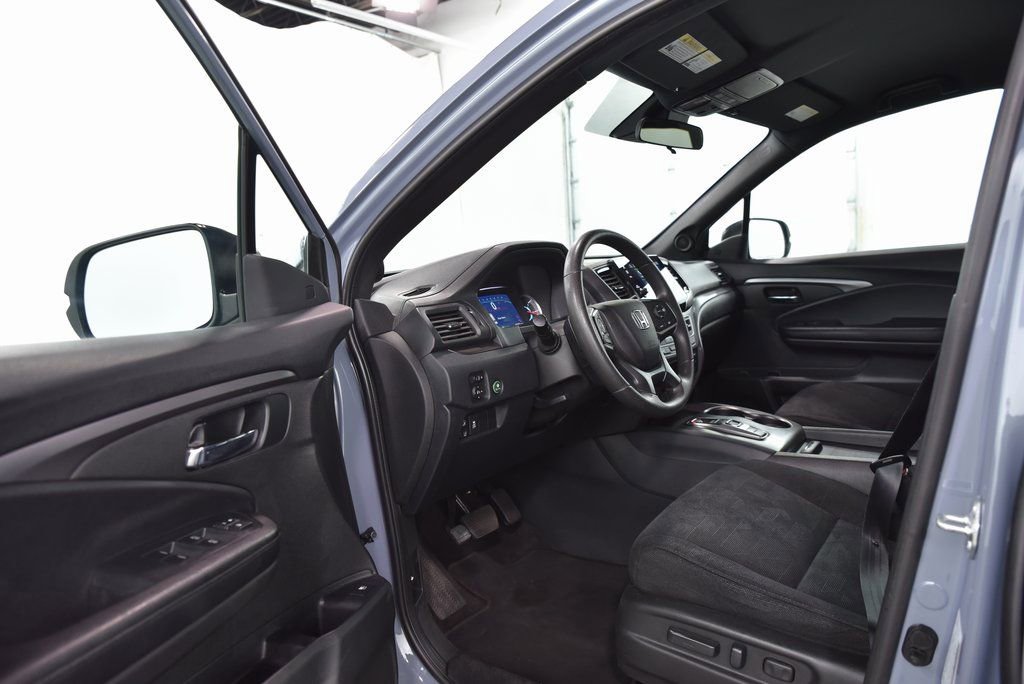 Used 2022 Honda Pilot Sport image 10