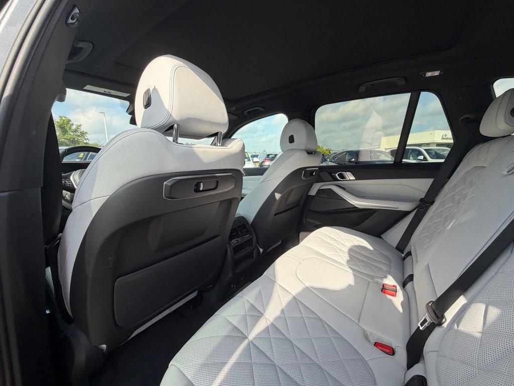 Certified 2024 BMW X5 sDrive40i w/ Premium Package RWD image 25