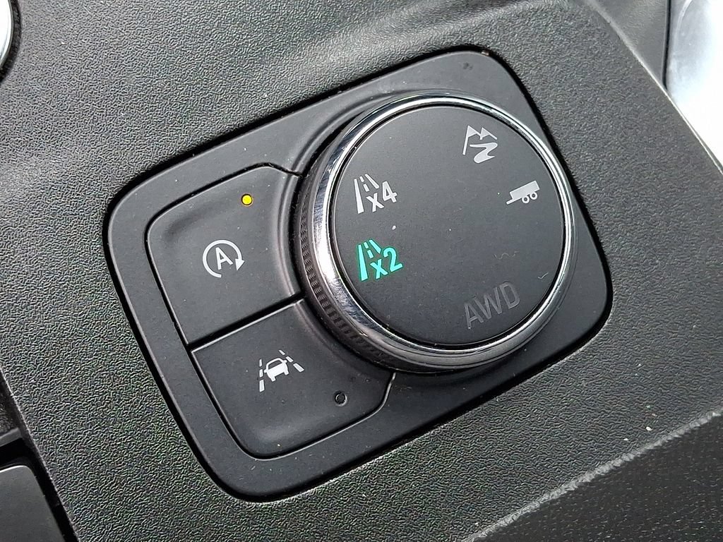 Used 2023 Chevrolet Traverse LT w/ LPO, Roadside Safety Package AWD/4WD image 25