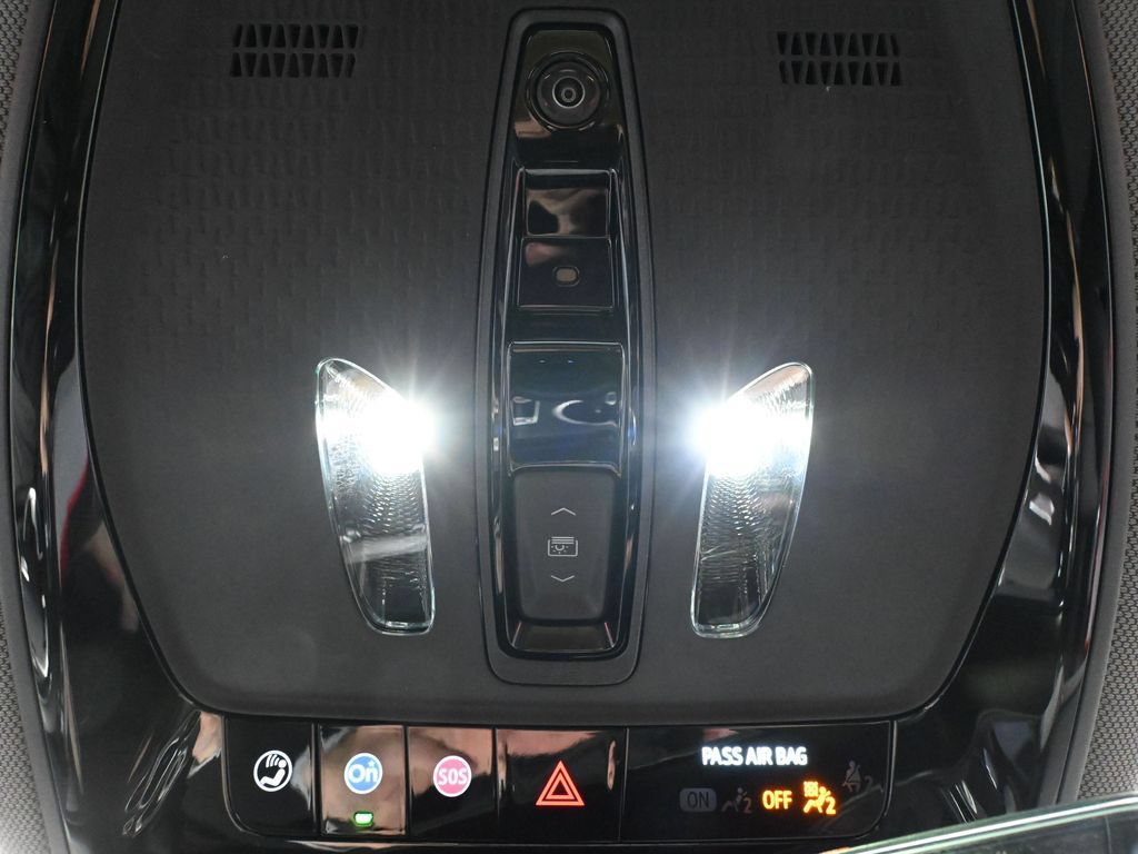 Used 2026 Cadillac Optiq Sport 1 w/ LPO, Floor Liner Package AWD/4WD image 35