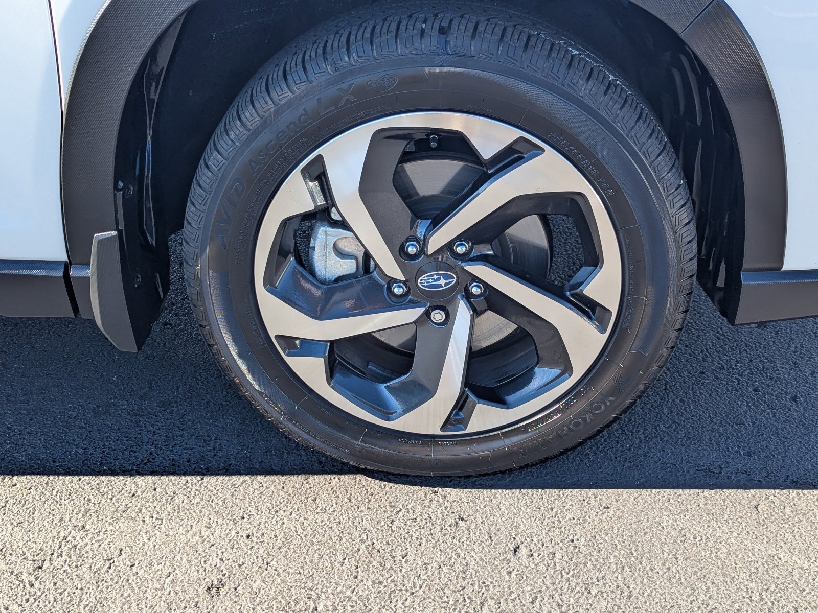 Certified 2022 Subaru Forester Touring w/ Popular Package #2 image 9