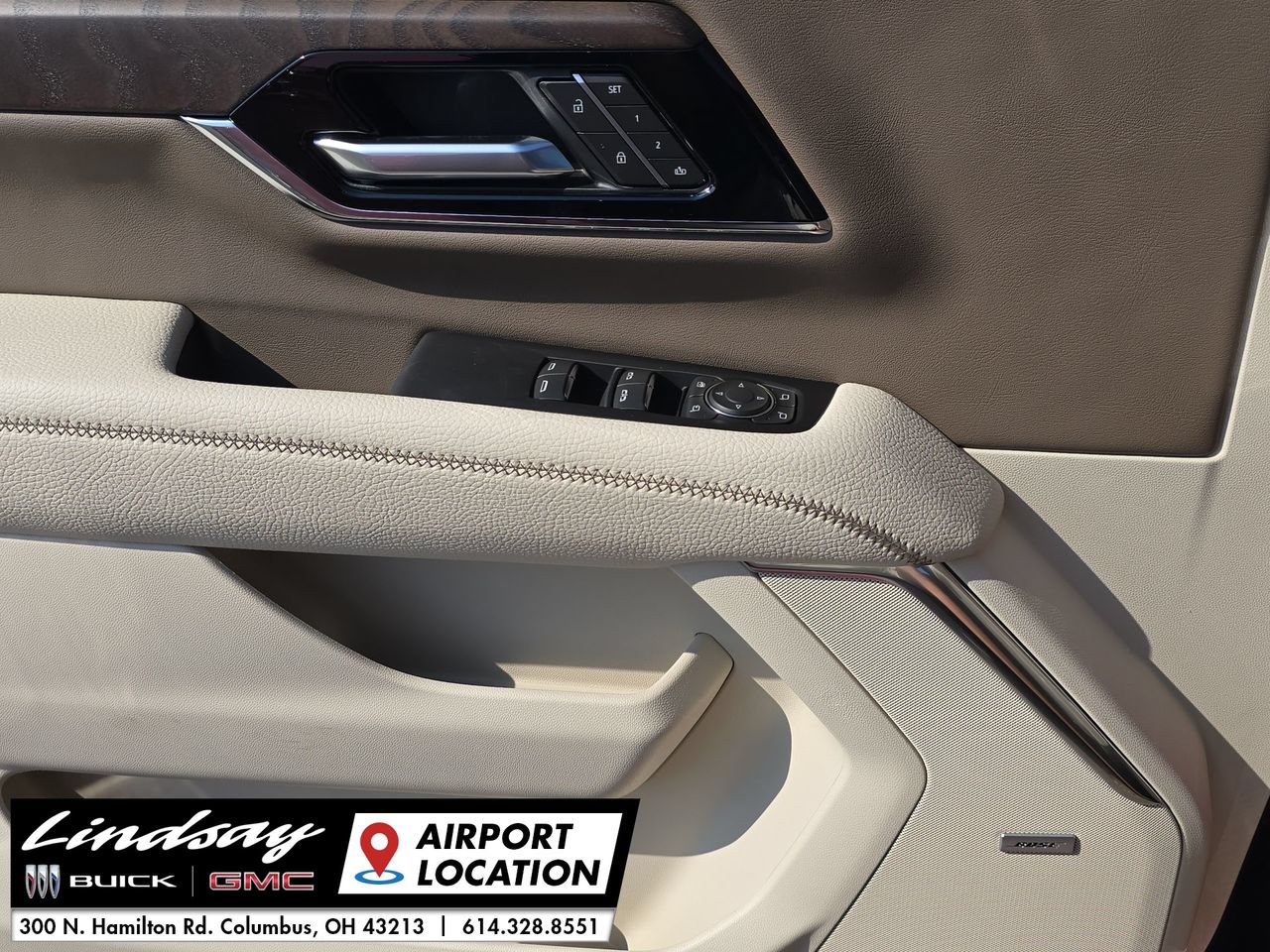 New 2026 GMC Yukon XL Denali w/ Denali Reserve Package AWD/4WD image 24