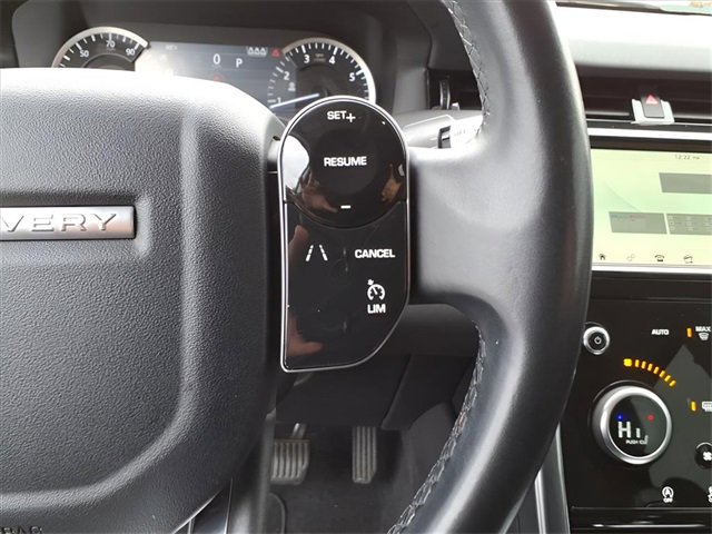 Used 2020 Land Rover Discovery Sport image 14