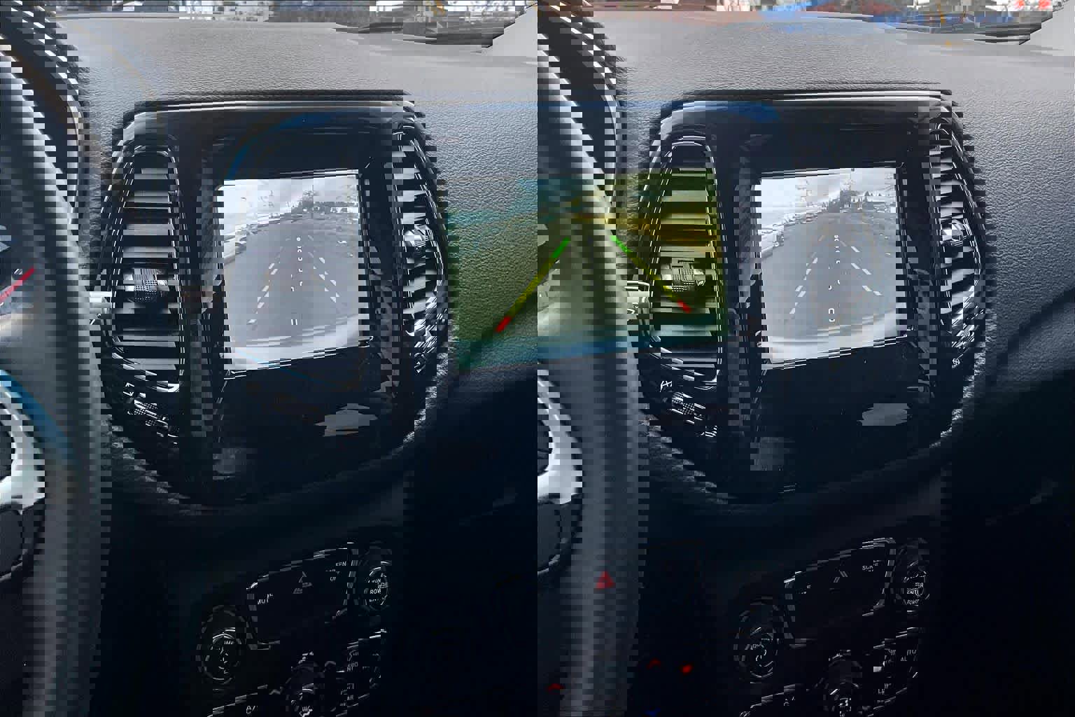 Used 2019 Jeep Compass Altitude image 27