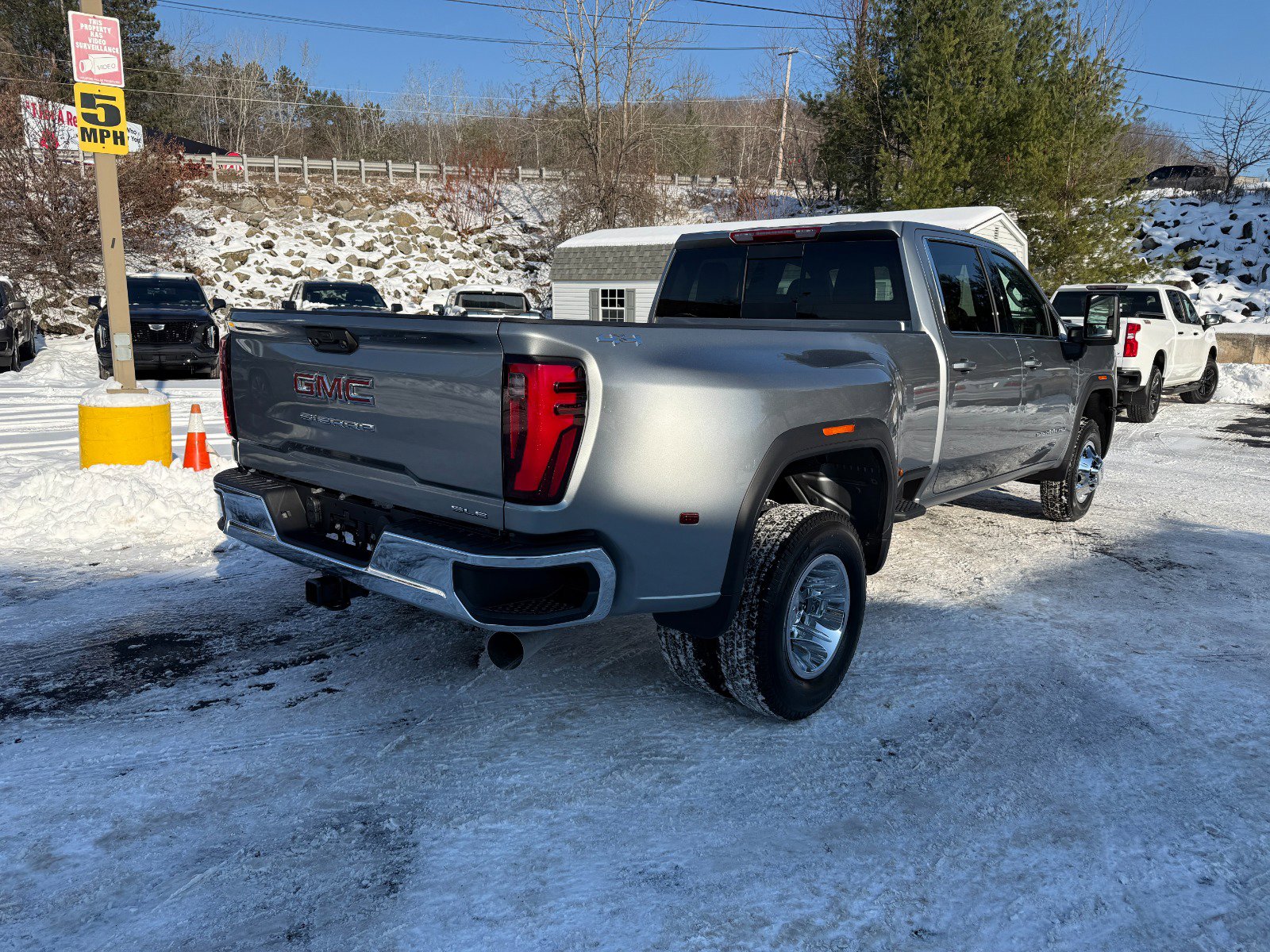 New 2026 GMC Sierra 3500 SLE w/ Preferred Package image 5