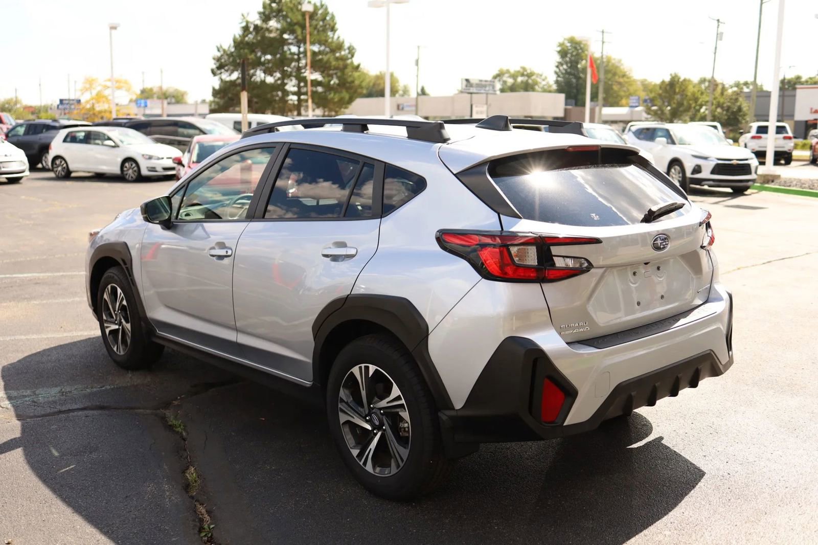 Used 2024 Subaru Crosstrek 2.0i Premium AWD/4WD image 8