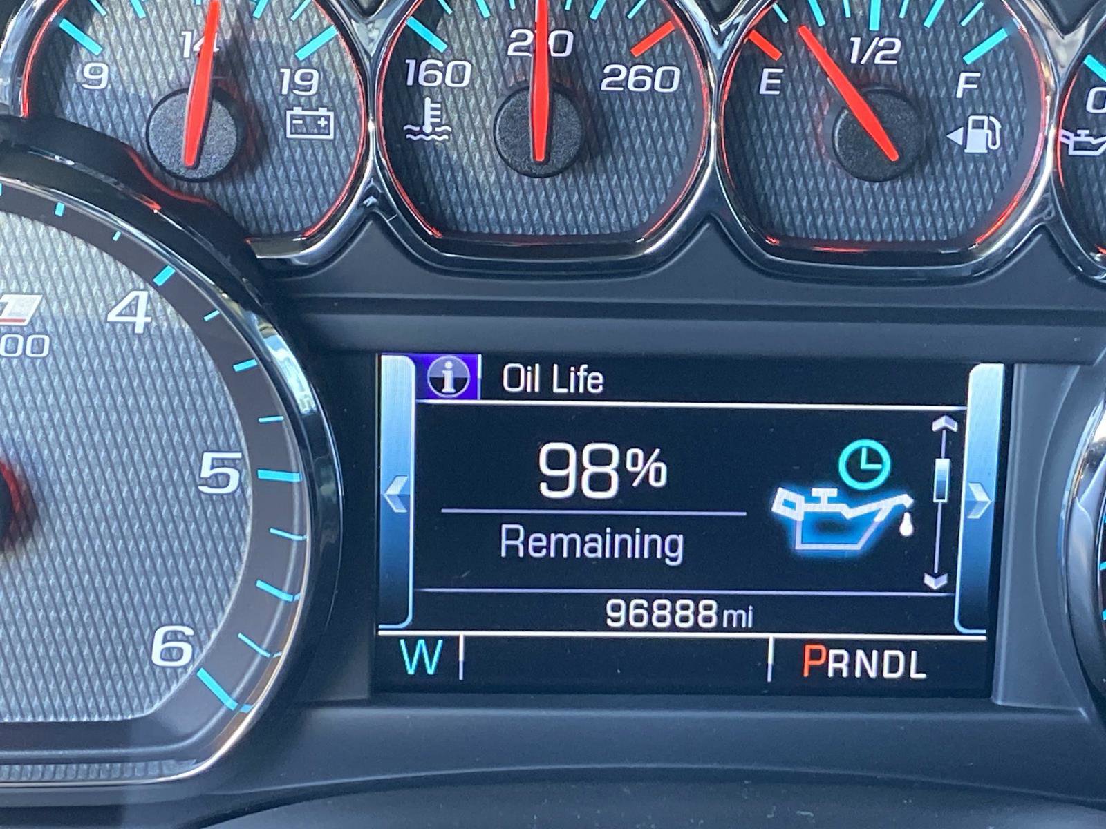 Used 2018 Chevrolet Tahoe LT w/ Luxury Package image 33