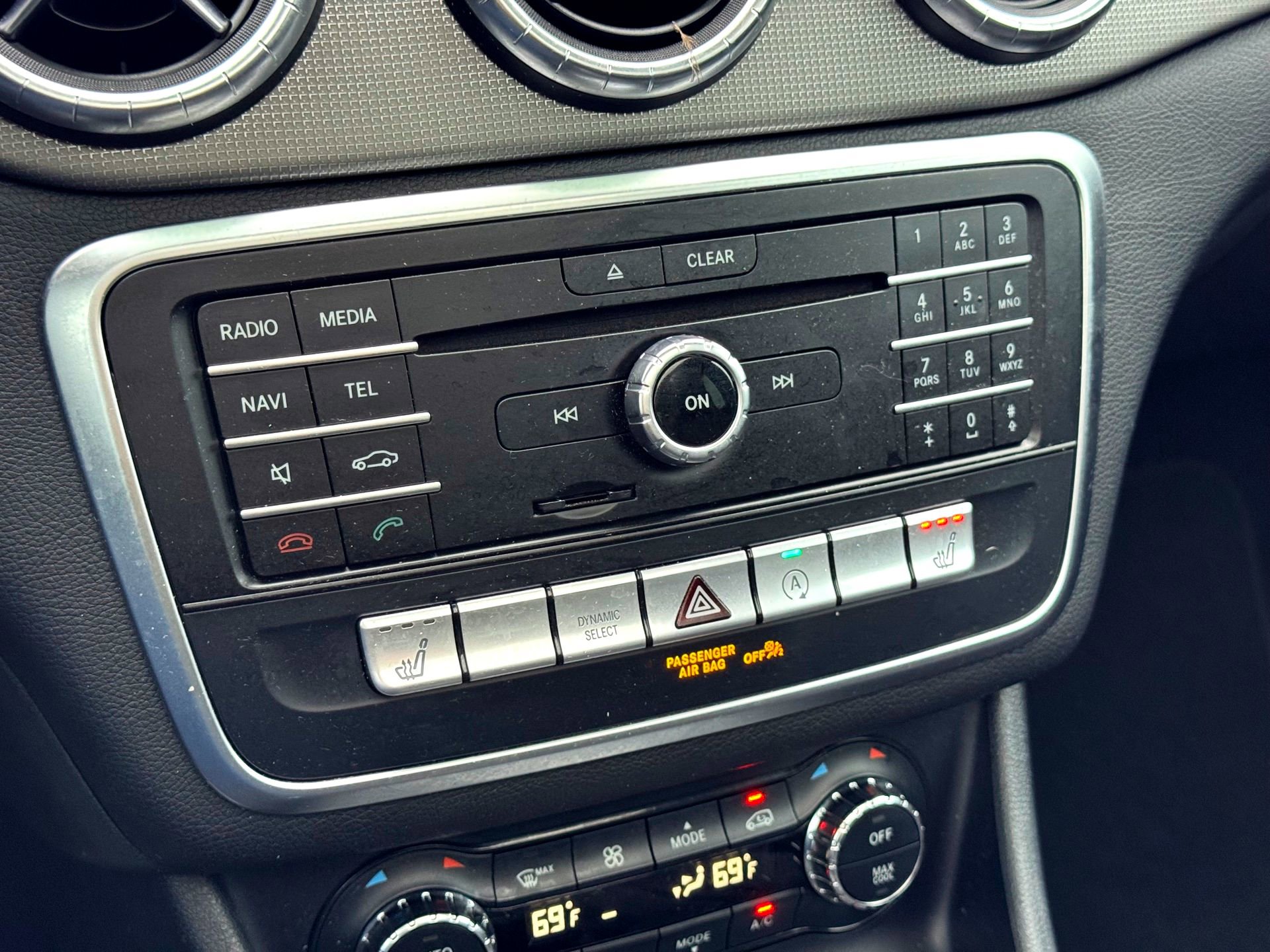 Used 2019 Mercedes-Benz CLA 250 image 27