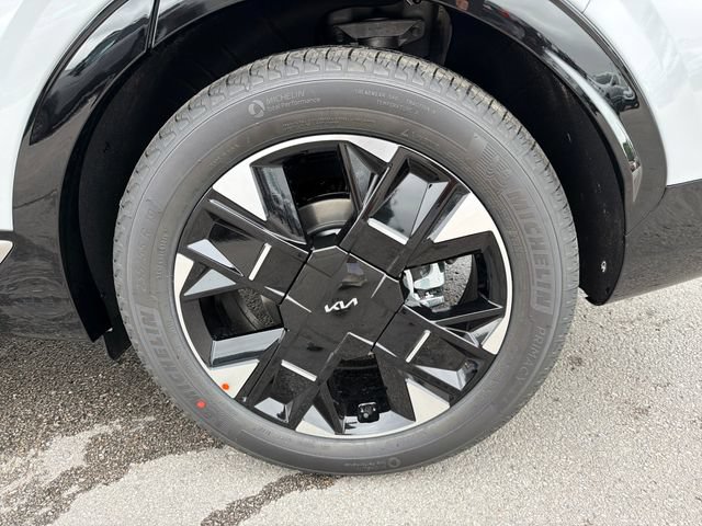 New 2026 Kia Sportage SX FWD image 26