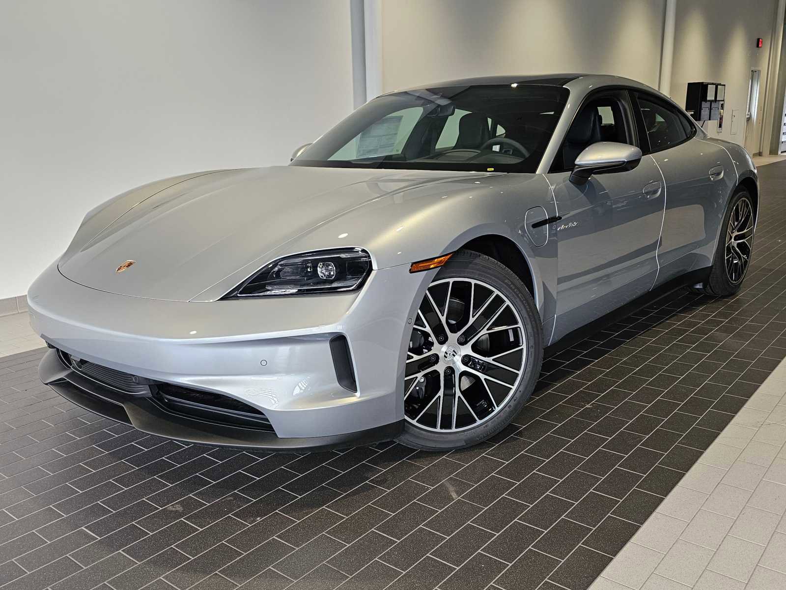 New 2025 Porsche Taycan image 1