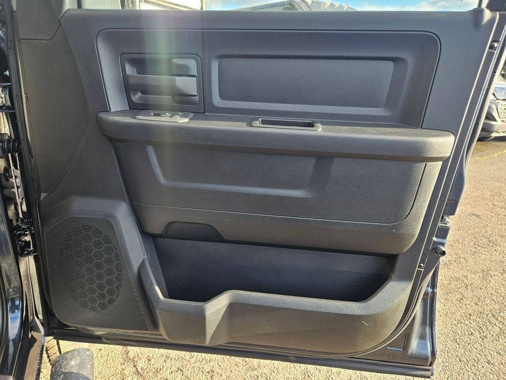 New 2026 RAM 3500 Tradesman AWD/4WD image 17