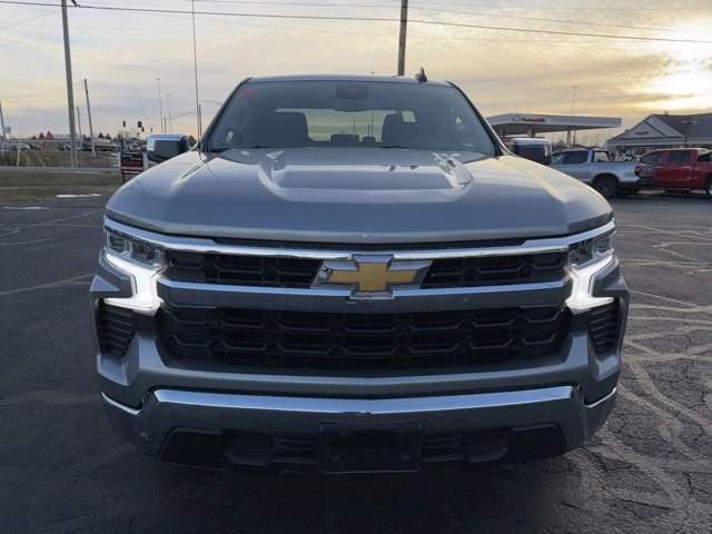 Used 2024 Chevrolet Silverado 1500 LT w/ Protection Package image 2