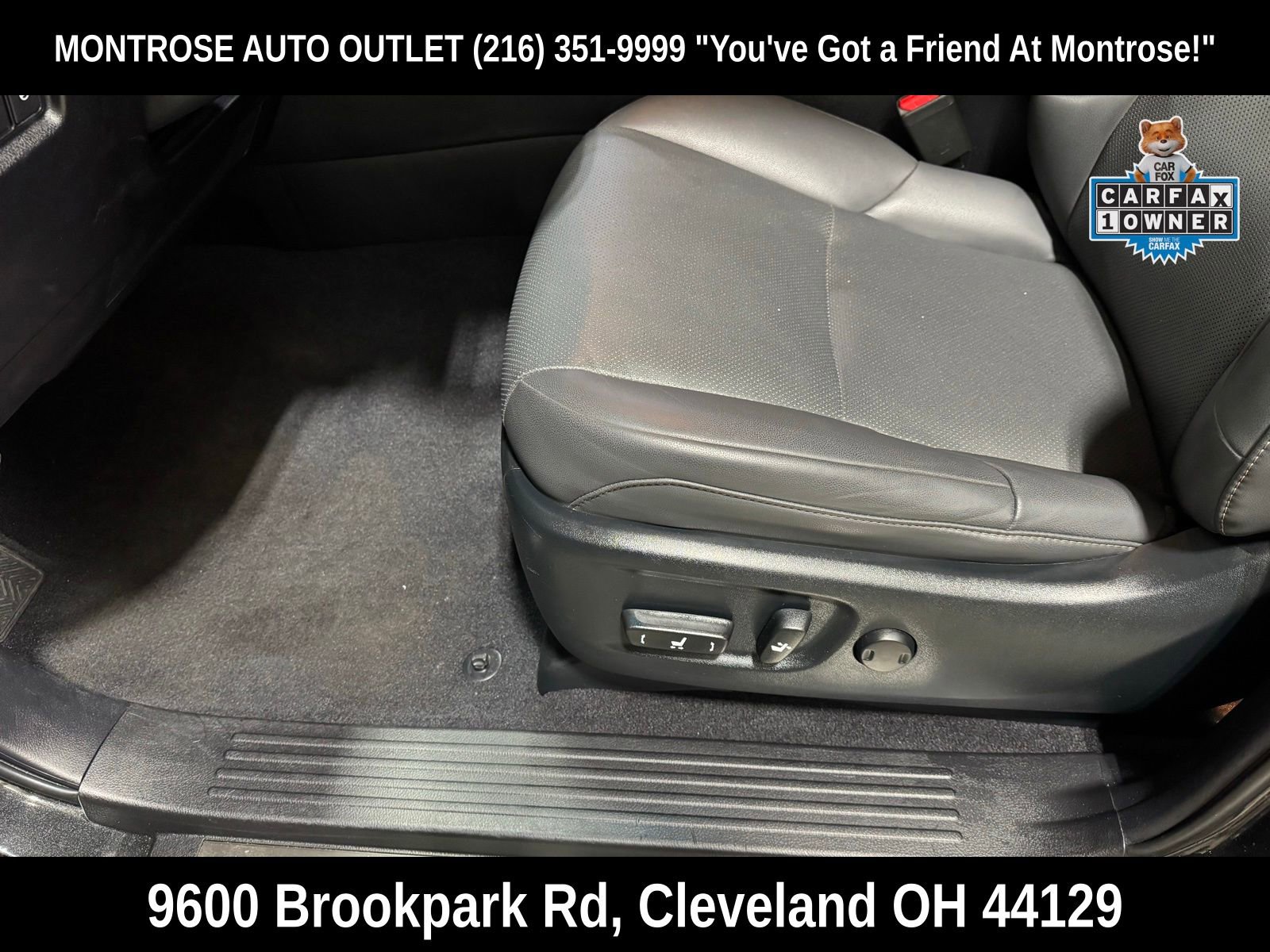 Used 2023 Lexus GX 460 Premium w/ Premium Package image 15