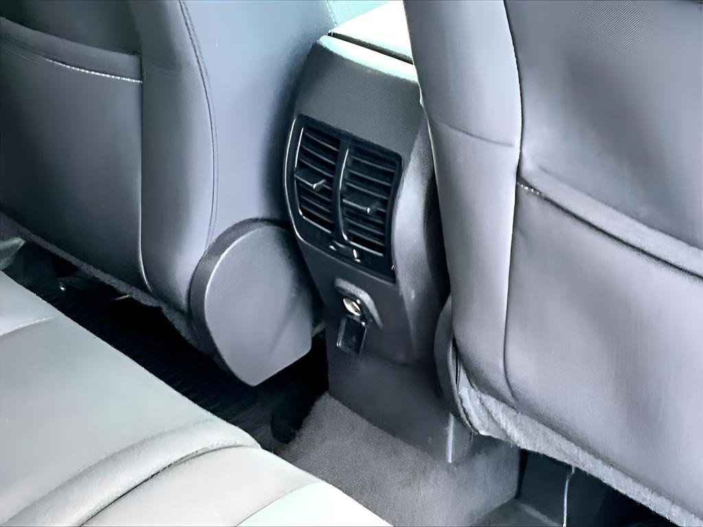 Used 2018 Ford Escape SE w/ SE Sync 3 Package image 18