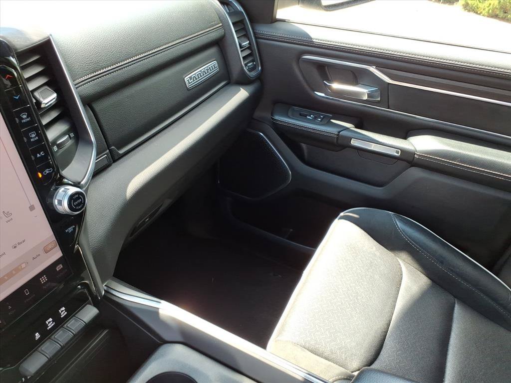 Used 2025 RAM 1500 Laramie AWD/4WD image 37