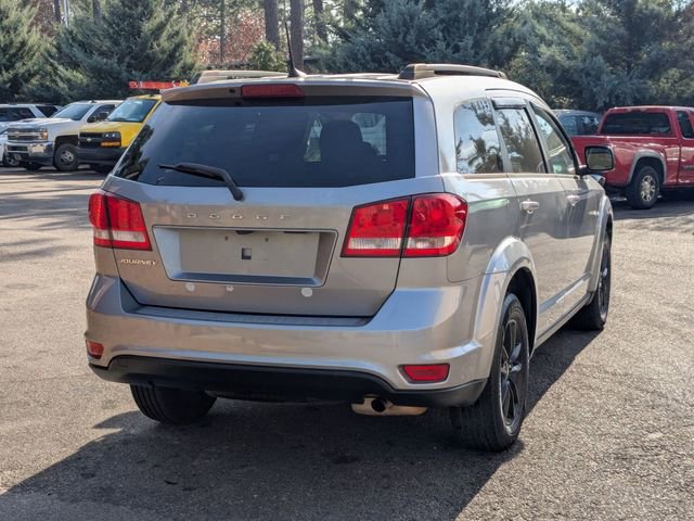 Used 2019 Dodge Journey SE w/ Connectivity Group image 3