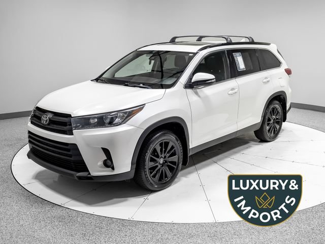 Used 2019 Toyota Highlander SE AWD/4WD image 1