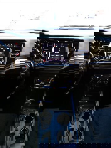 Used 2021 Dodge Durango SXT image 38