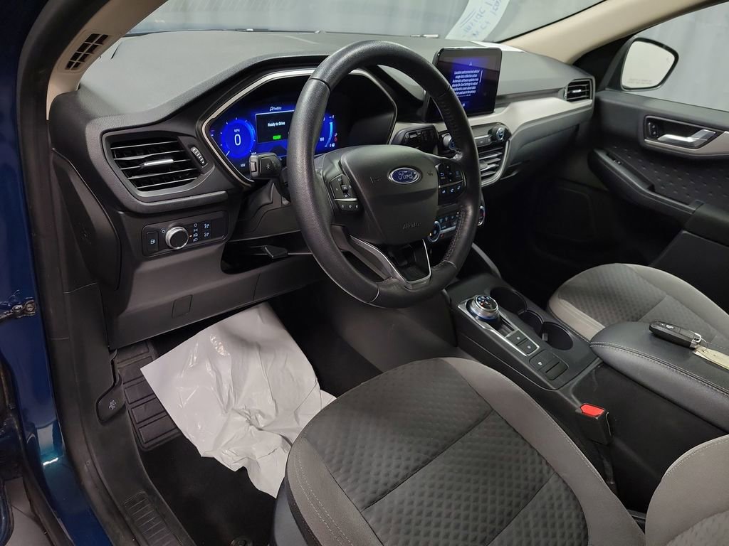 Used 2020 Ford Escape SE Sport AWD/4WD image 13