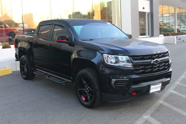 Used 2021 Chevrolet Colorado LT w/ Redline Special Edition image 10