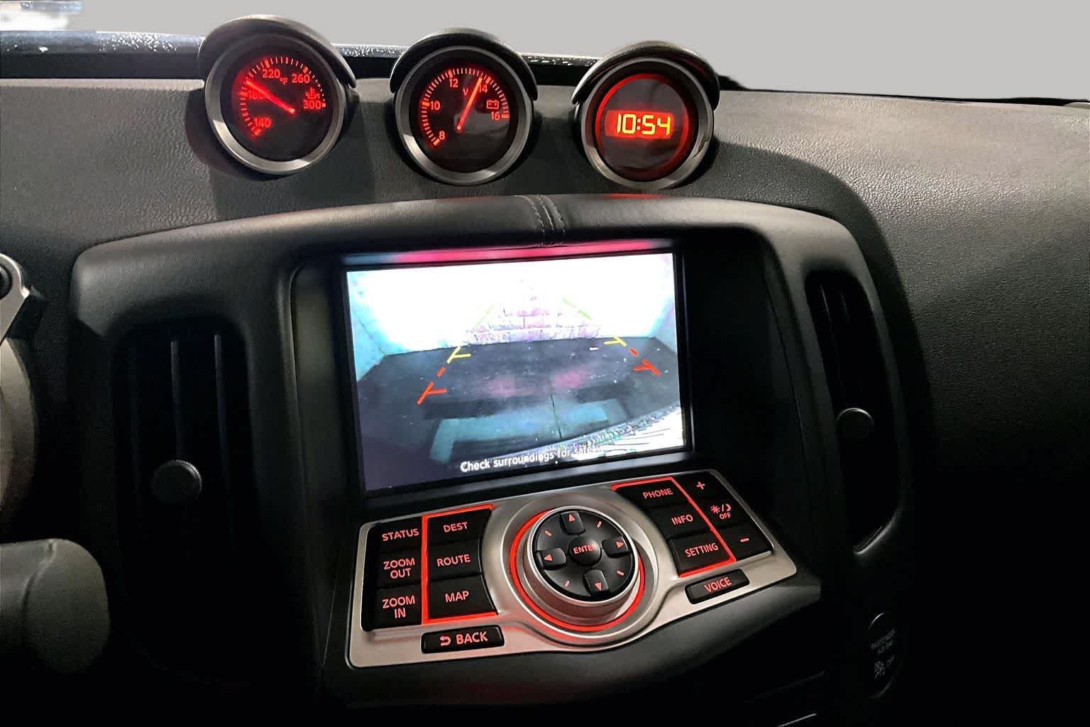 Used 2018 Nissan 370Z Touring Sport RWD image 26