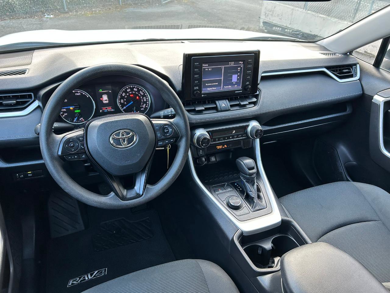 Used 2021 Toyota RAV4 LE AWD/4WD image 13