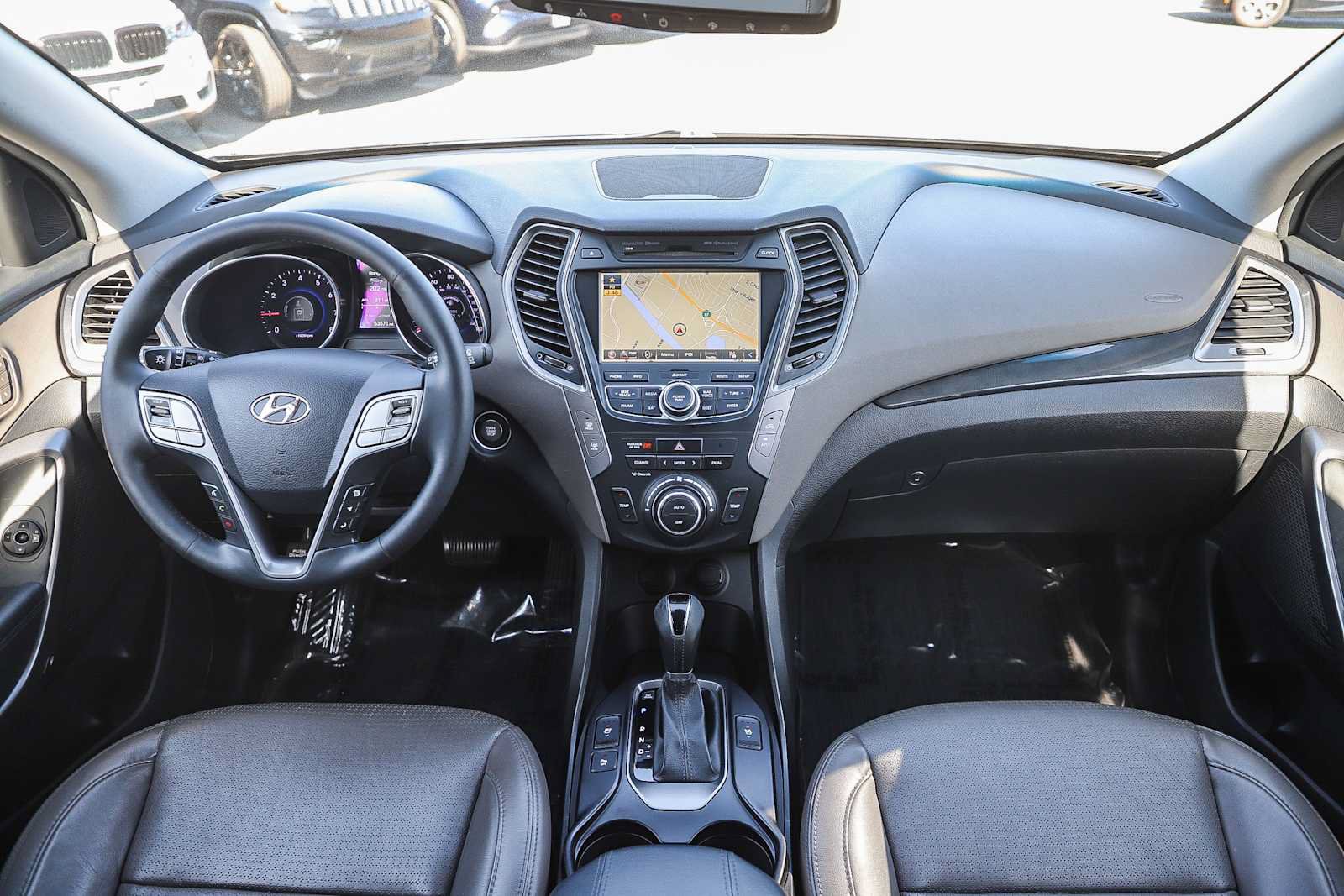Used 2014 Hyundai Santa Fe Sport w/ Technology Package 04 FWD image 14