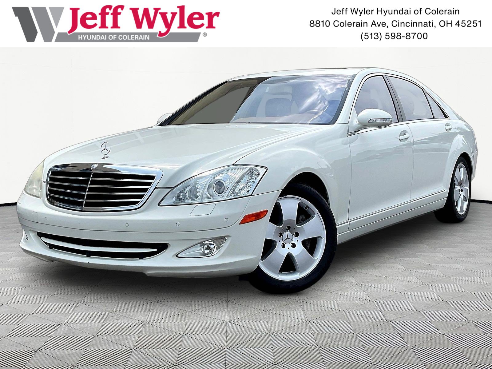 Used 2007 Mercedes-Benz S 550 4MATIC image 1