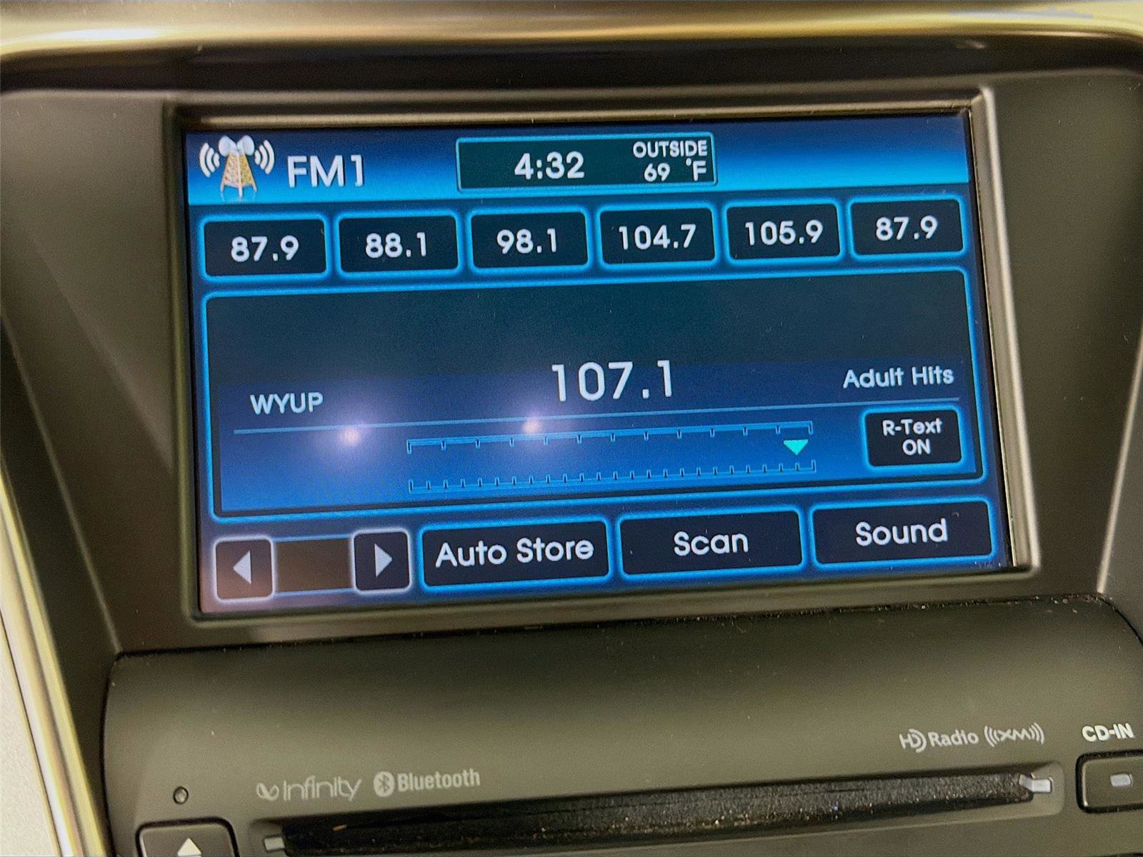 Used 2012 Hyundai Azera w/ Technology Pkg FWD image 15
