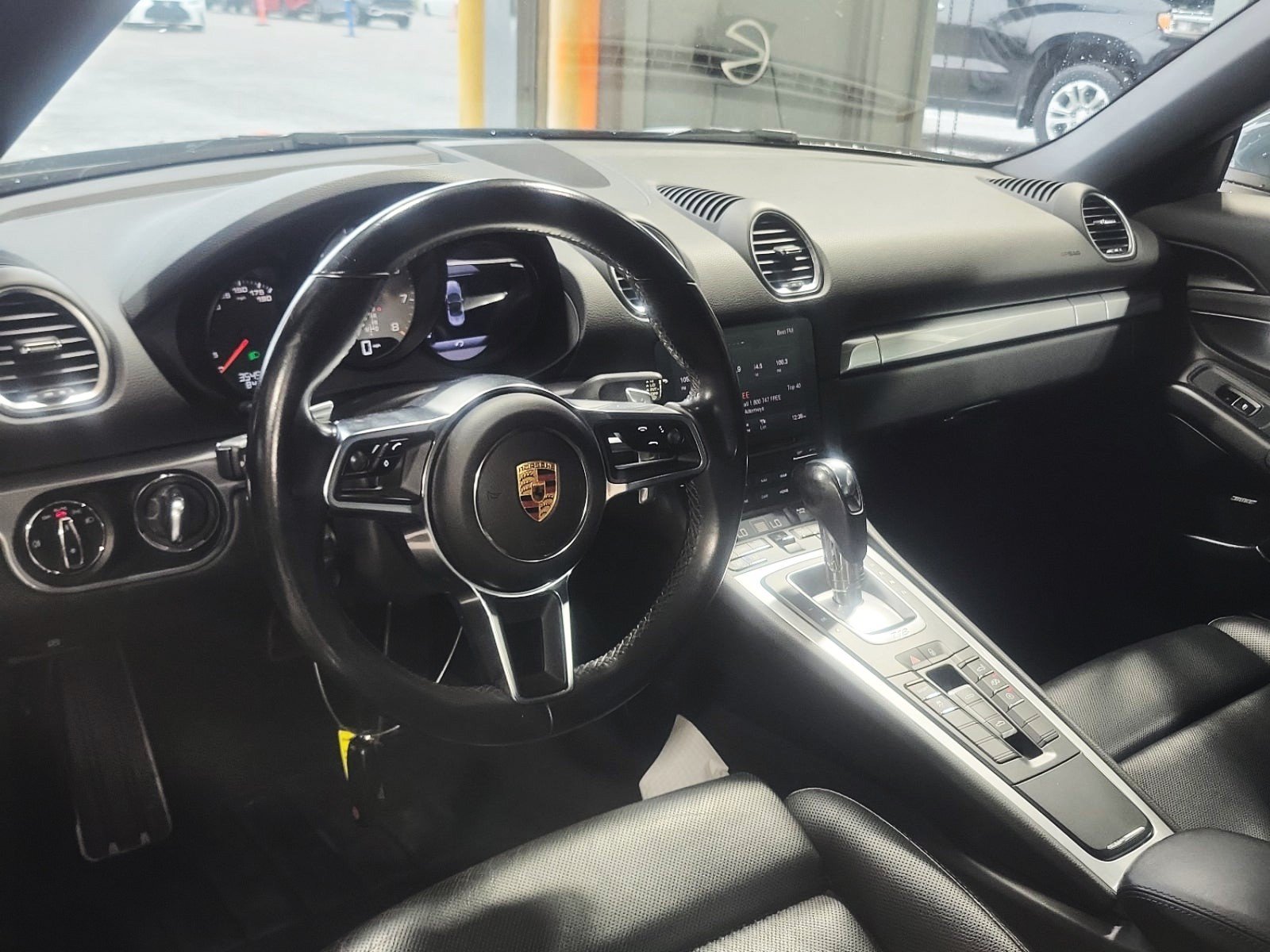 Used 2017 Porsche 718 Boxster S RWD image 11