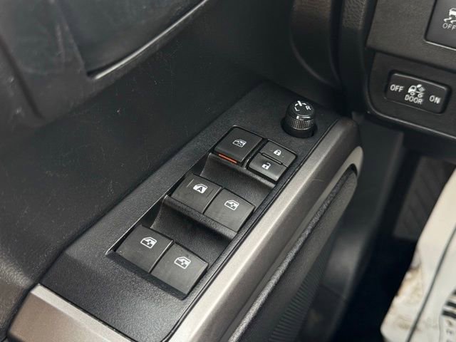 Used 2021 Toyota Tacoma SR5 w/ Trail Edition image 37