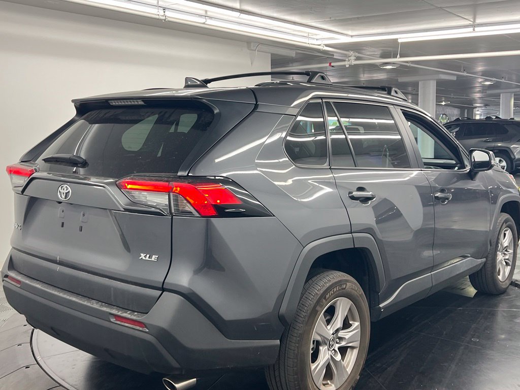 Used 2025 Toyota RAV4 XLE FWD image 5