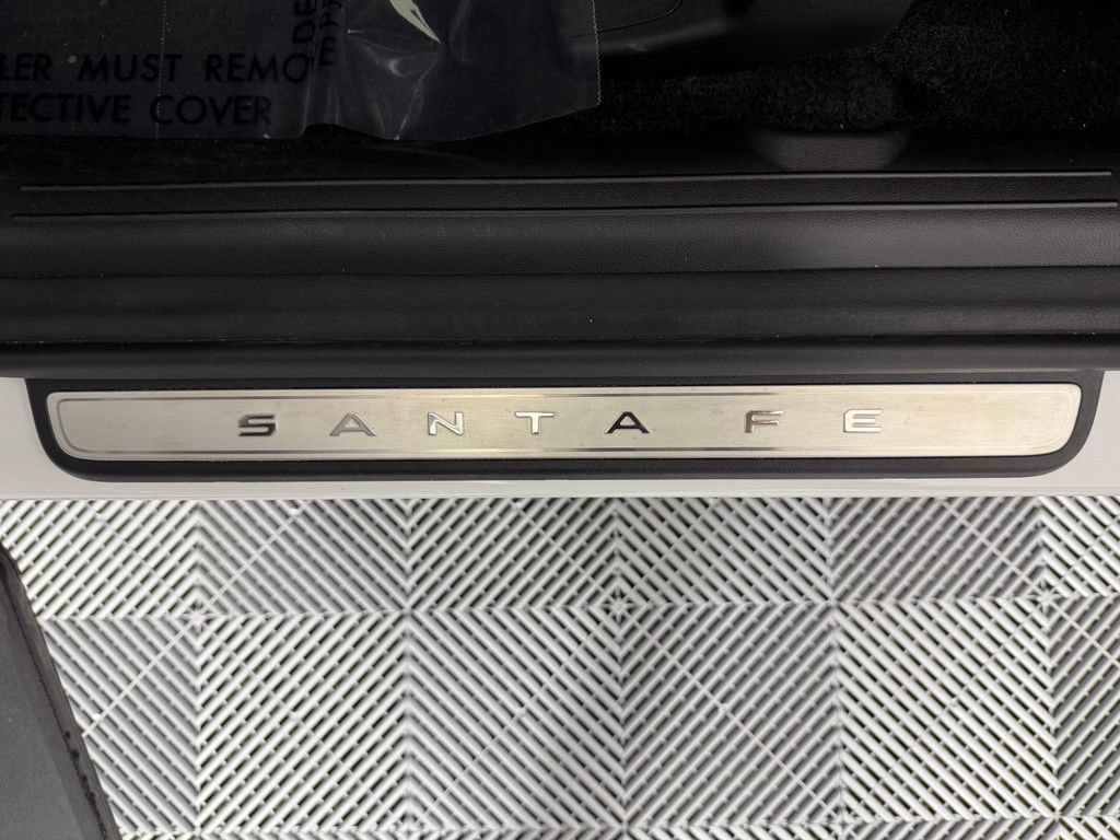 Used 2026 Hyundai Santa Fe Calligraphy FWD image 18