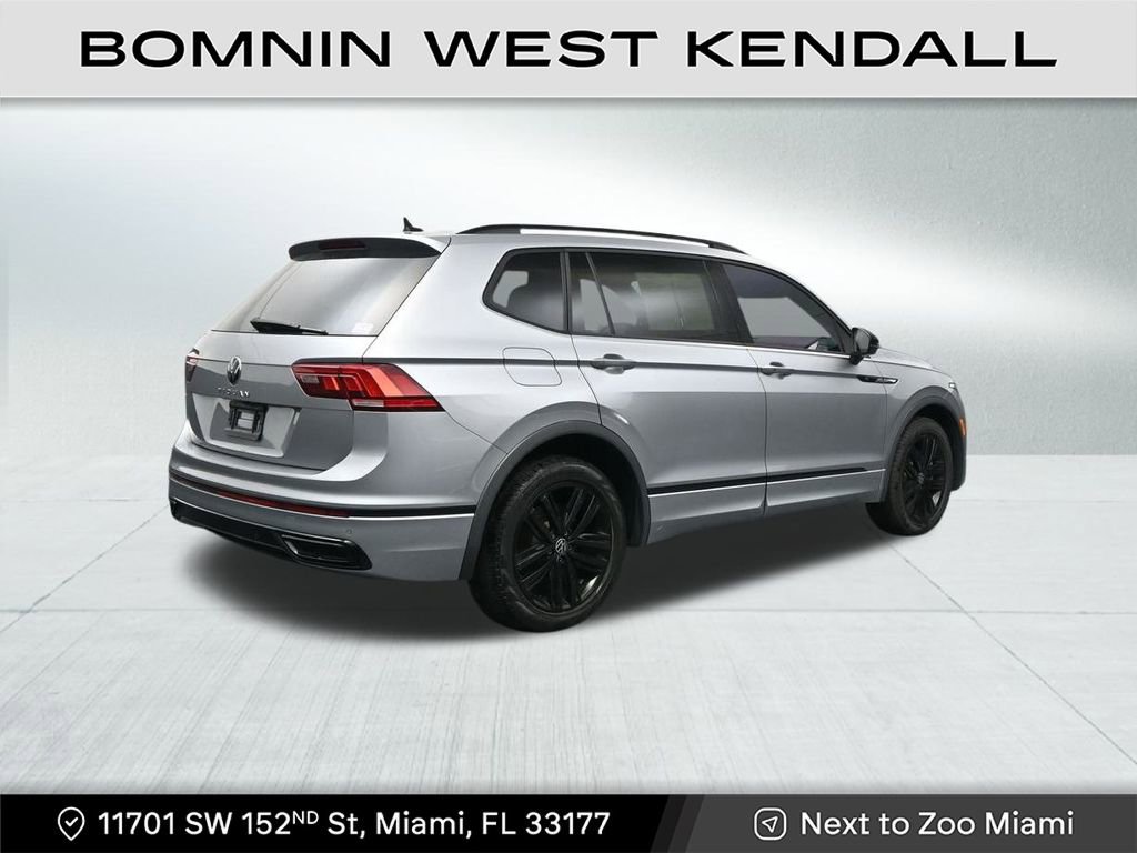 Used 2022 Volkswagen Tiguan SE R-Line image 5