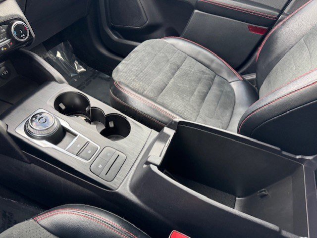 Used 2022 Ford Escape SEL w/ SEL Stealth AWD Package image 21