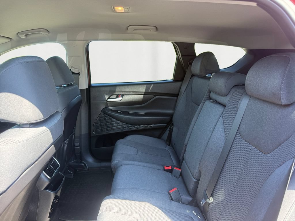 Used 2019 Hyundai Santa Fe SE AWD/4WD image 14