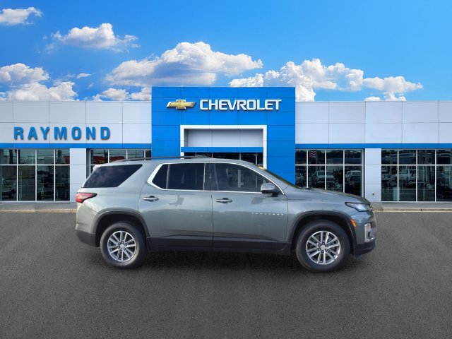 Used 2022 Chevrolet Traverse LT AWD/4WD image 2