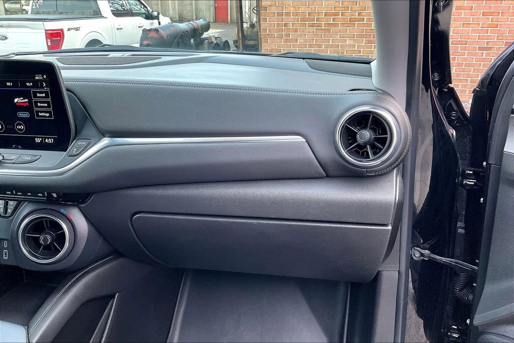 Used 2023 Chevrolet Blazer LT image 15