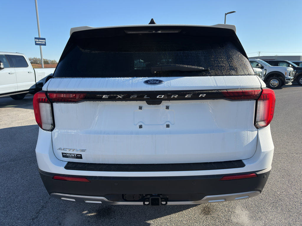 New 2026 Ford Explorer Active w/ Active Comfort Package image 6