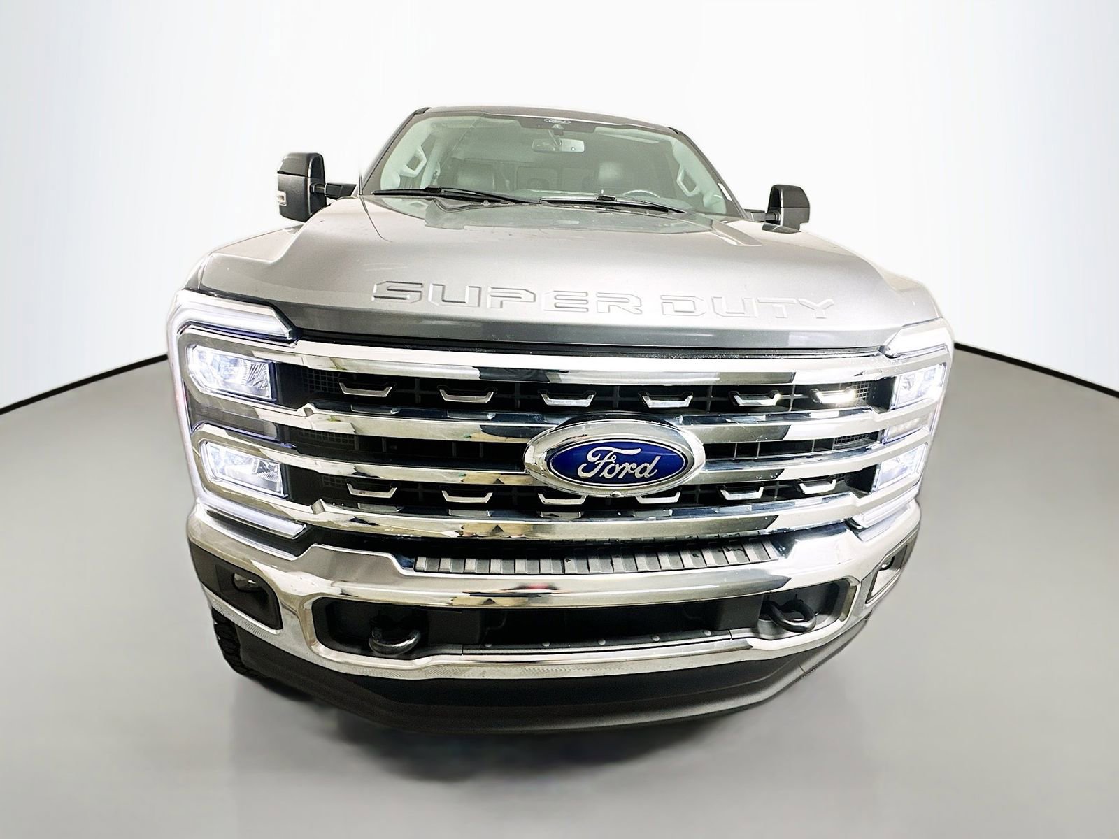 Used 2024 Ford F350 Lariat AWD/4WD image 2