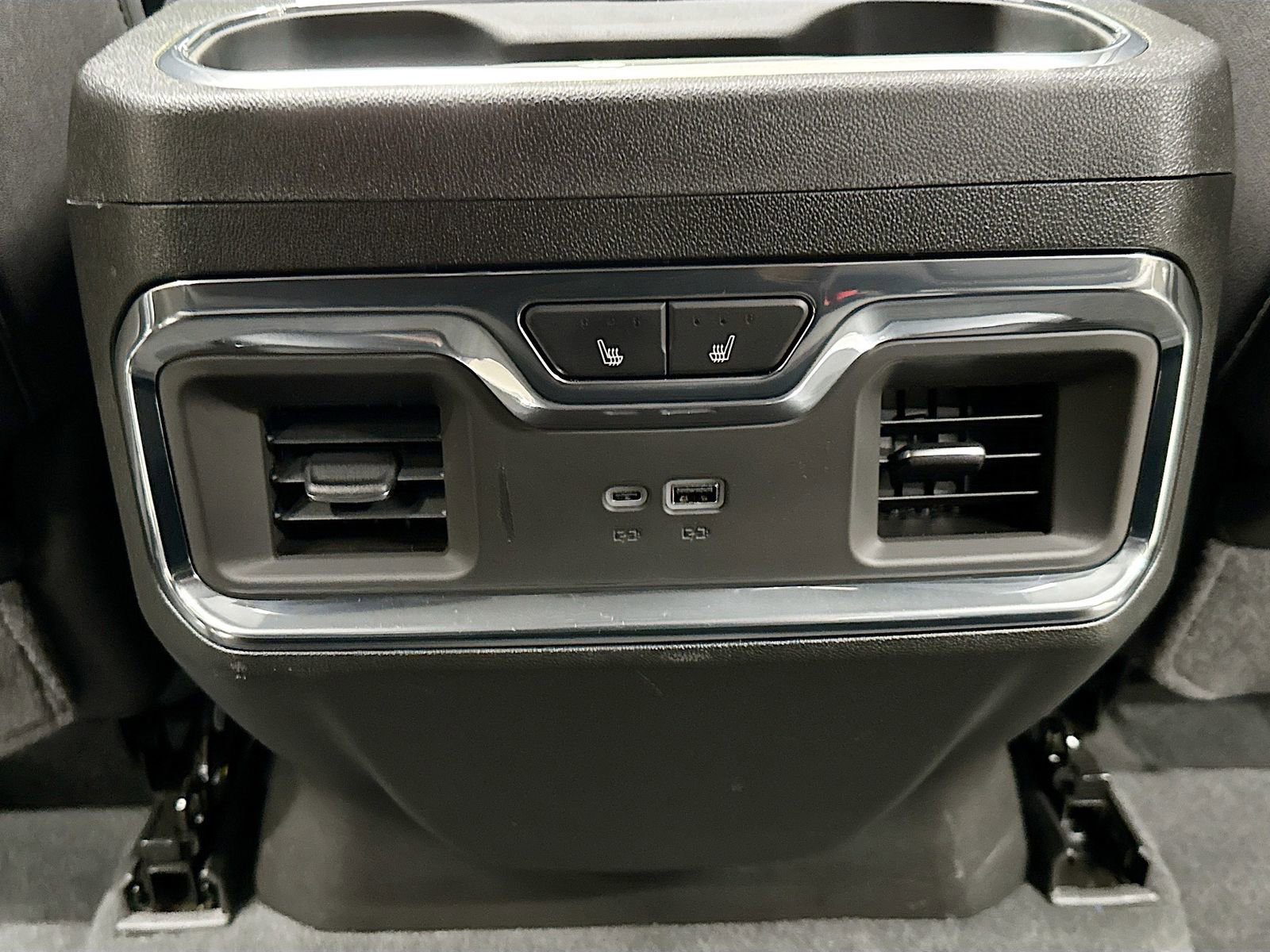 Used 2025 Chevrolet Silverado 2500 LTZ w/ Trail Boss Package image 30