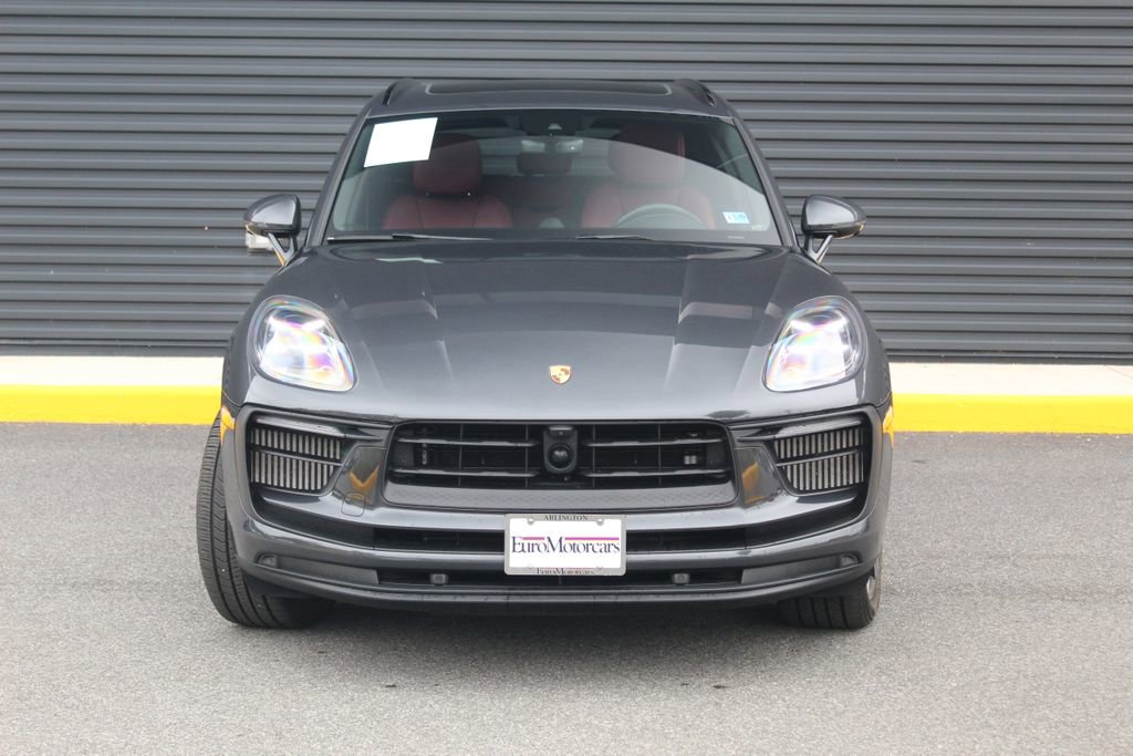 Certified 2022 Porsche Macan S w/ Premium Package Plus AWD/4WD image 11
