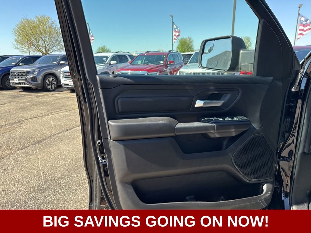 New 2026 RAM 1500 Classic Warlock AWD/4WD image 11