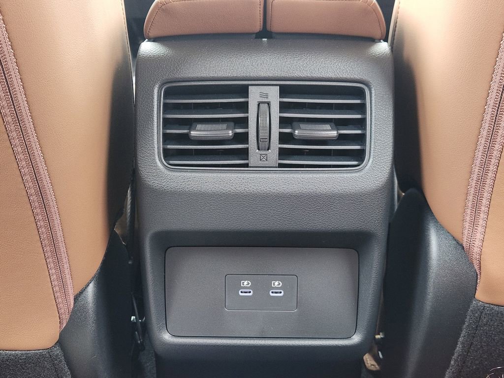 New 2026 Nissan Rogue Platinum AWD/4WD image 19
