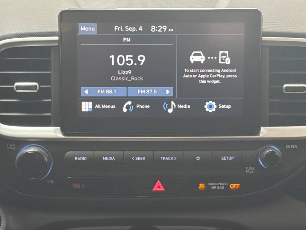 New 2026 Hyundai Venue SEL FWD image 17