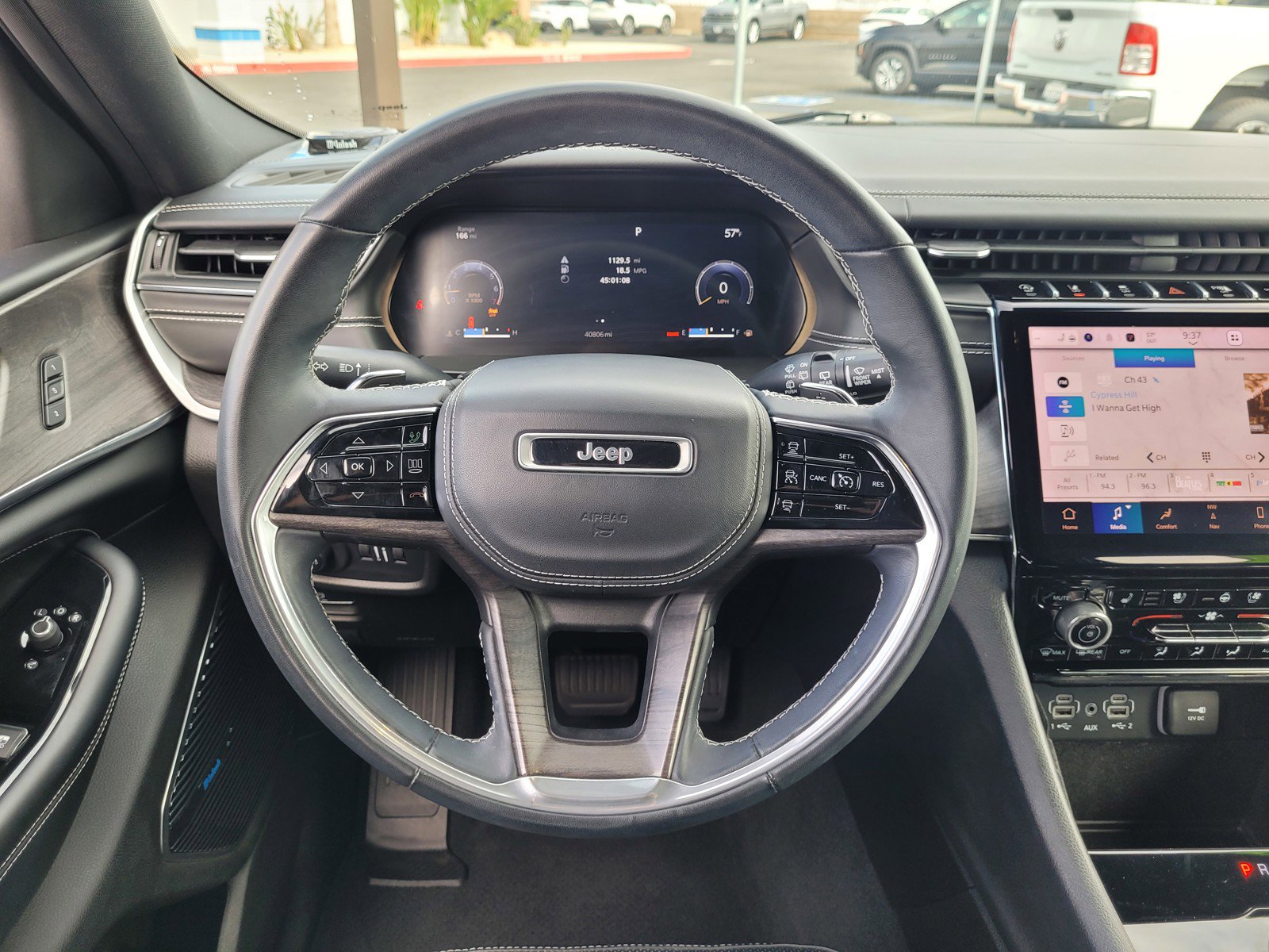 Used 2022 Jeep Grand Cherokee L Overland RWD image 17